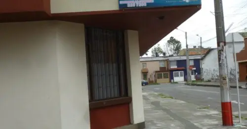 JARDIN INFANTIL PEQUENOS ESTUDIANTES METRÓPOLIS JARDIN INFANTIL PEQUENOS ESTUDIANTES METRÓPOLIS